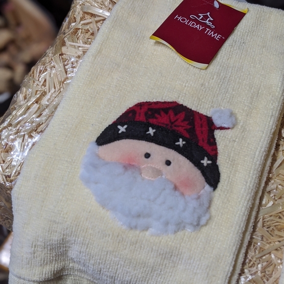 Jerry Claus Hand Towel - Picture 3 of 3